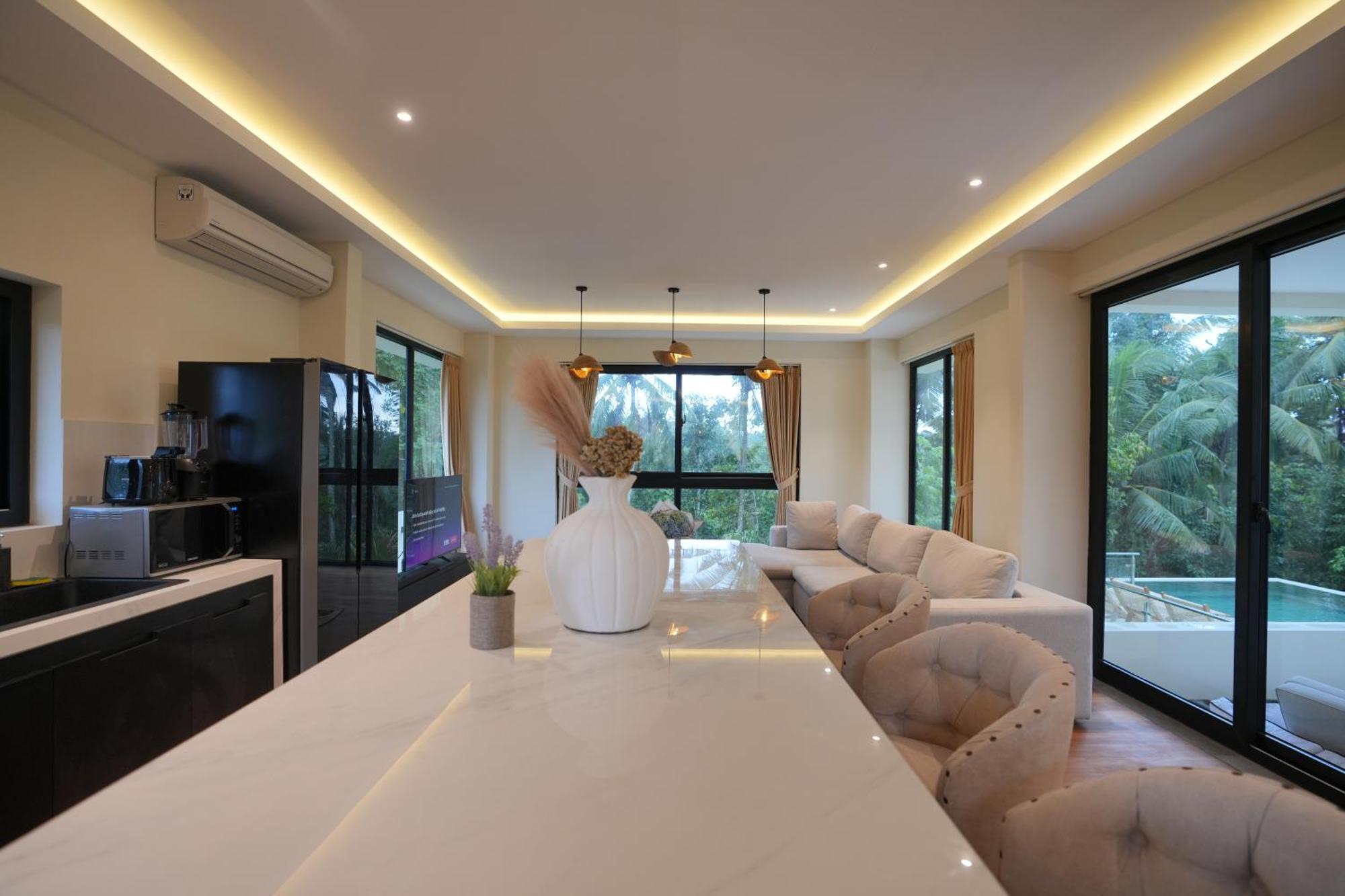 Honey By Island Escape * Ubud