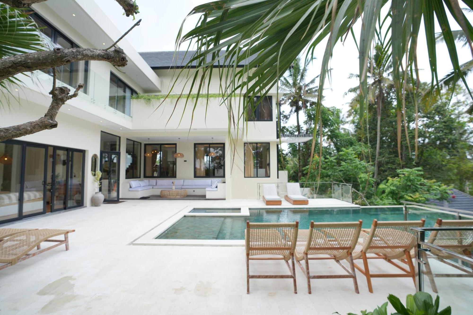 Honey By Island Escape * Ubud